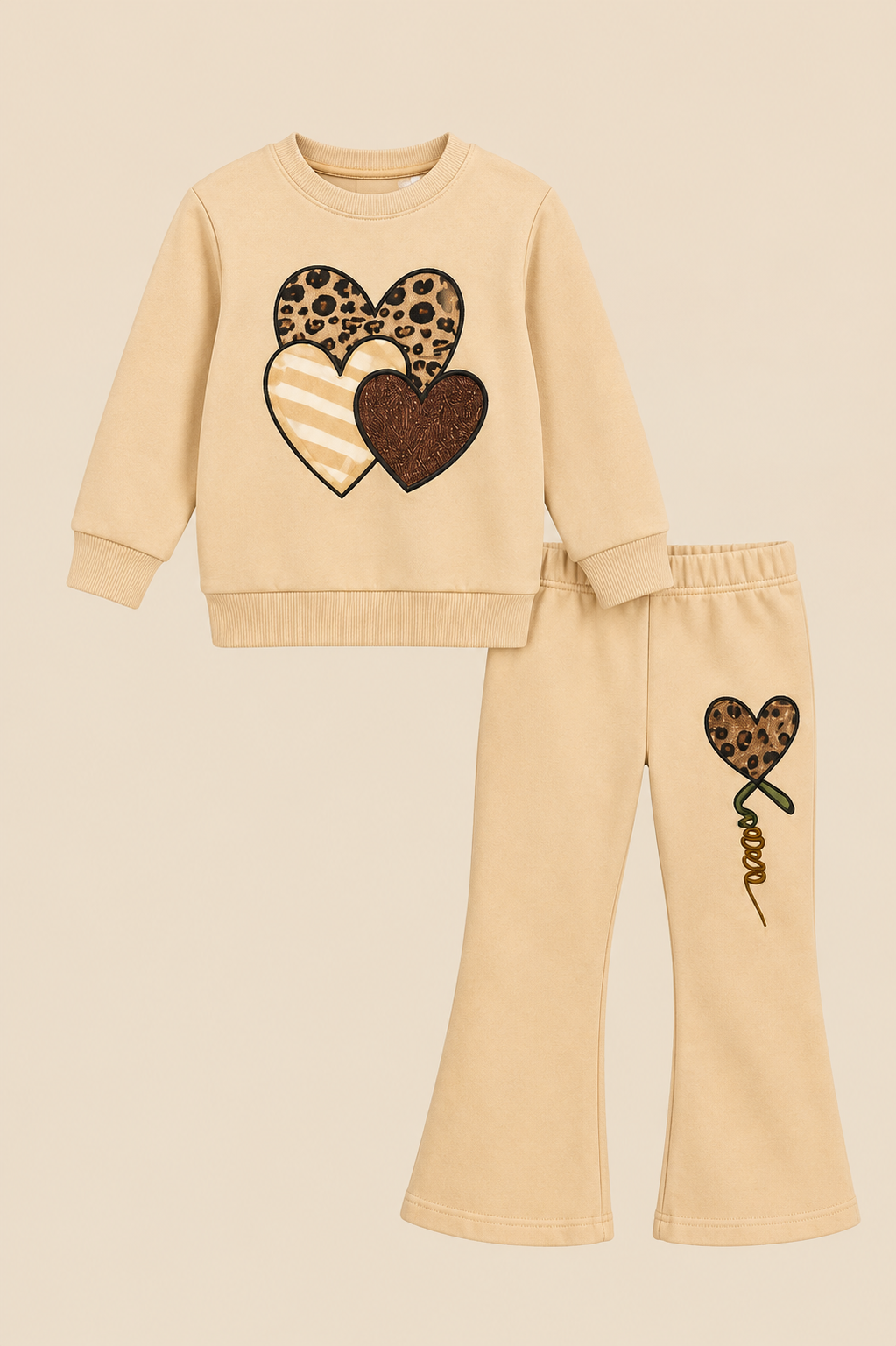 Girls Beige Heart Print Sweatshirt With Flapper